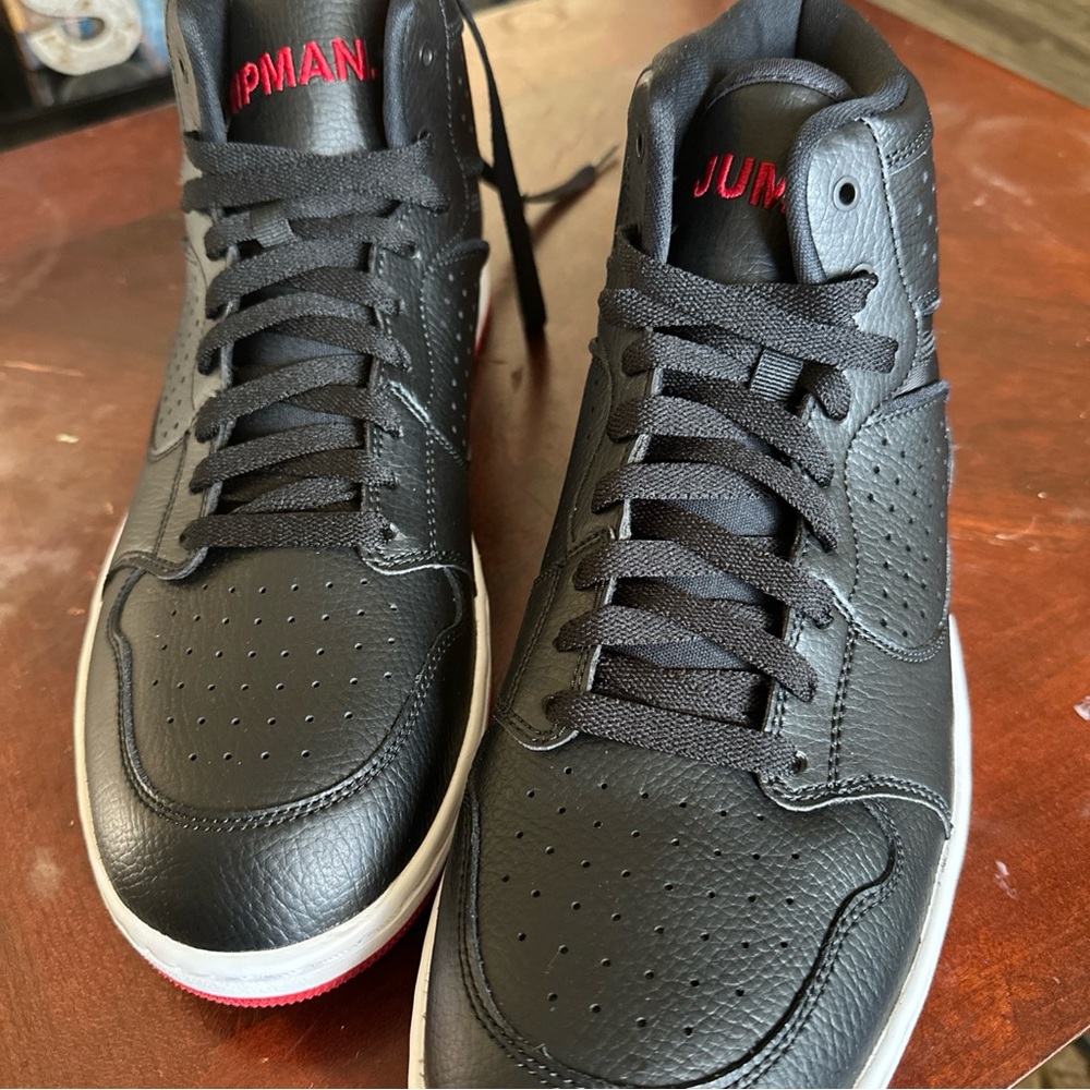 🔥 Jump Black and Red High-Top Sneakers size 12 new no box